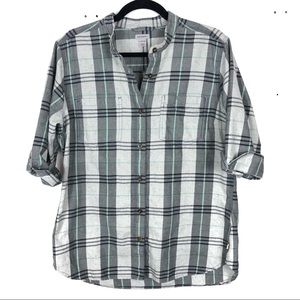 CARHARTT flannel button up top Q4